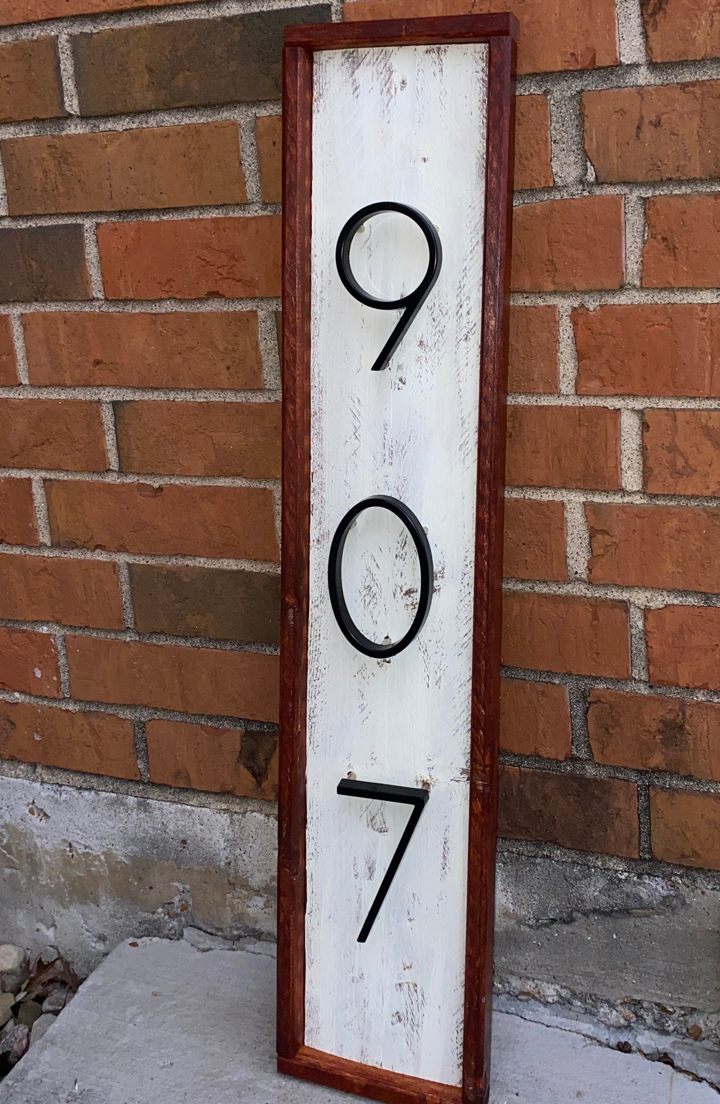Custom Address Frame – Kravtic