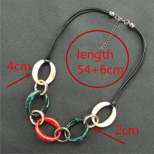 Colorful Chain Loop